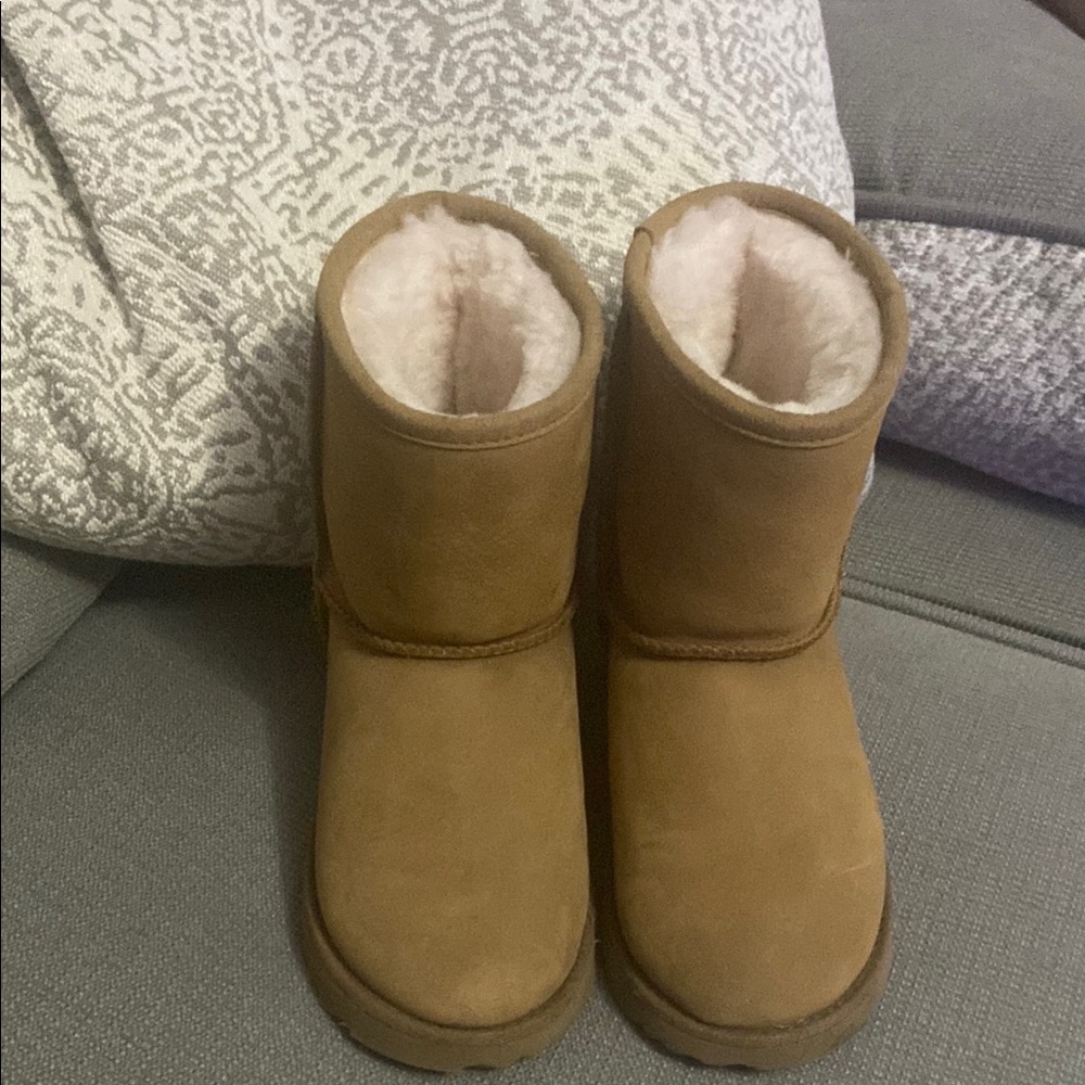 UGG Classic Tan Boots with Shearling